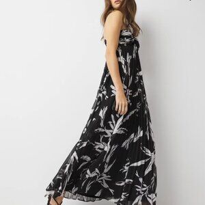 nwt WHITE HOUSE BLACK MARKET halter pleated maxi dress 0